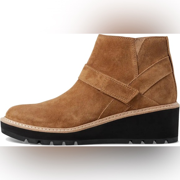 NWOT Eileen Fisher Cargo Platform Wedge Ankle Bootie. Color: Savana Size: 6.5 - Picture 5 of 15